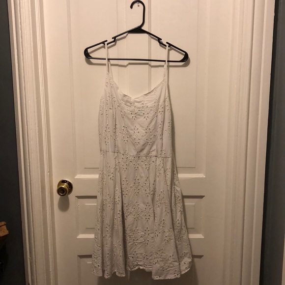 Old Navy Dresses & Skirts - White dress